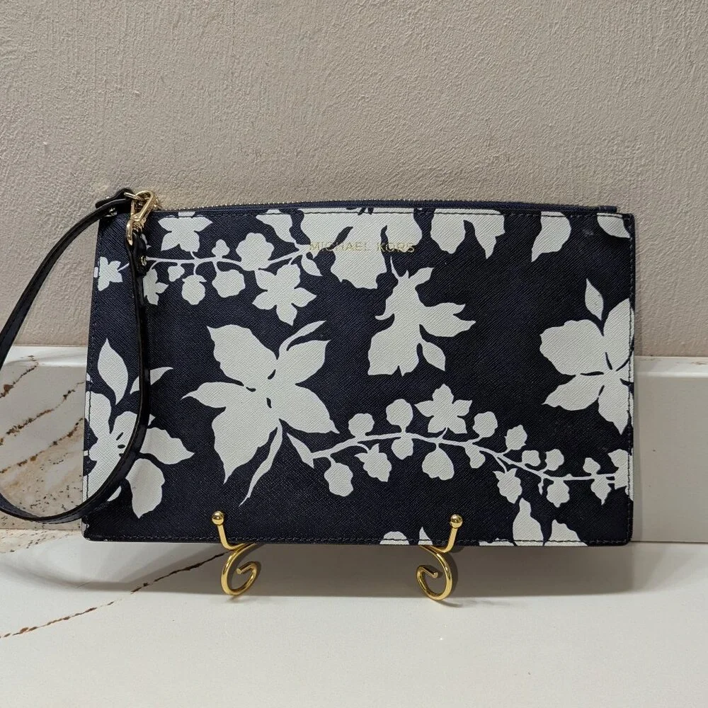 Michael Kors Black and White Floral Women's Bag - Picture 1 of 4
